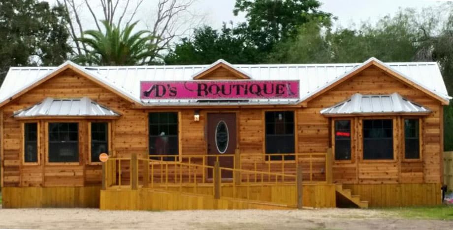 store named d's boutique built using an ormeida custom texas cabin layout and floorplan